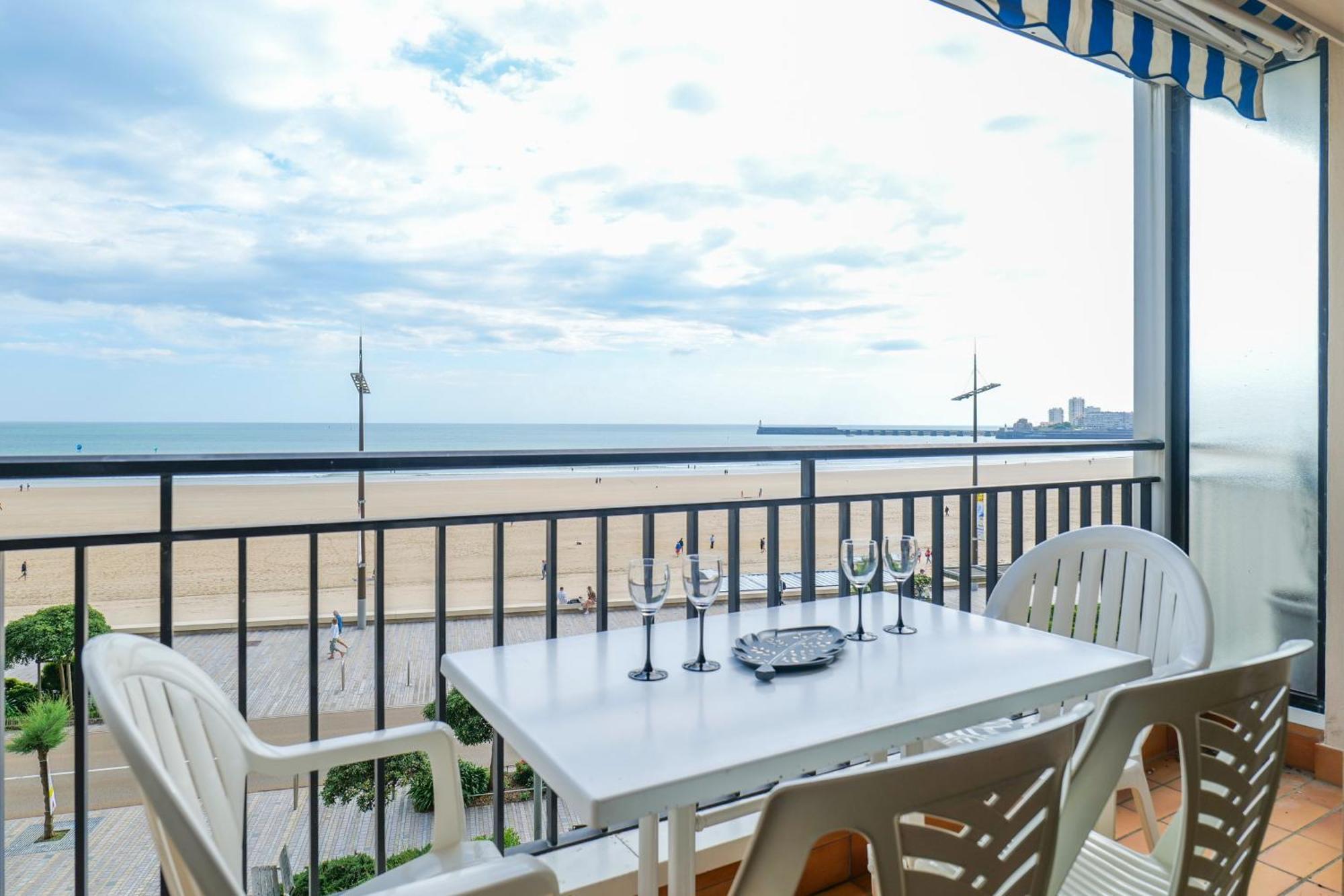 Appartement Avec Vue Sur La Baie Des Sables D'Olonne - 4 Personnes Les Sables-dʼOlonne Buitenkant foto